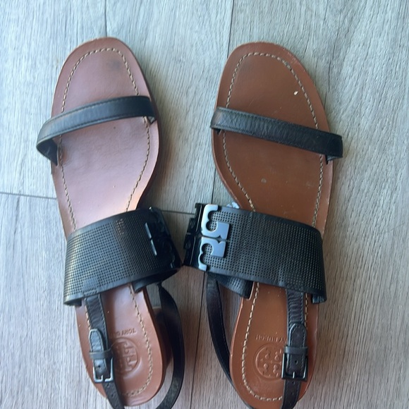 Tory Burch Lowell Slingback Sandal in a Size 10 - Picture 6 of 6